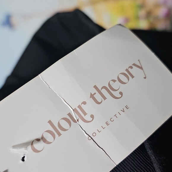 Sage Pleated High Waisted Slit‎ Leg Flare Pants Size Medium NWT - Picture 6 of 9